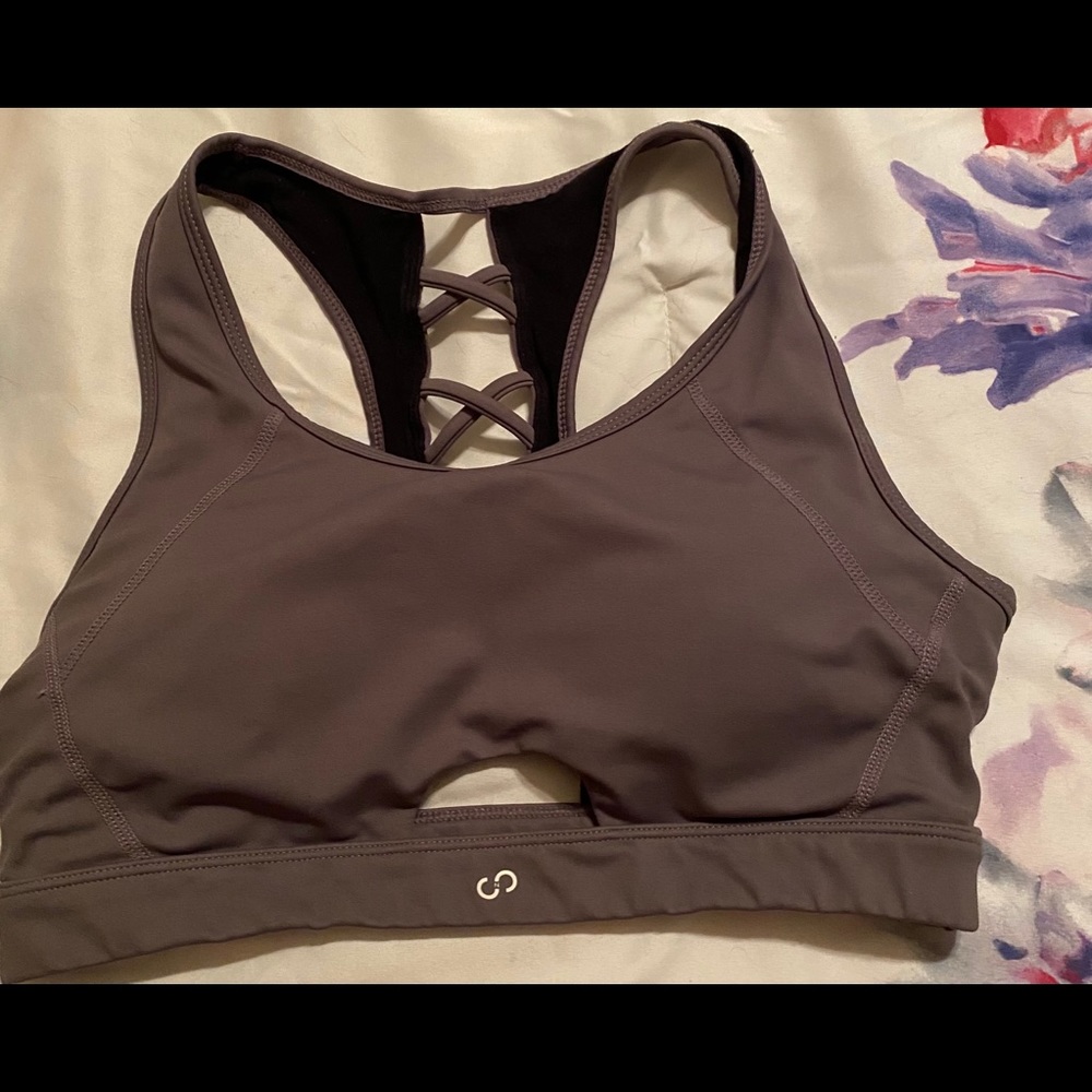 Curves & Combatboot sports bra